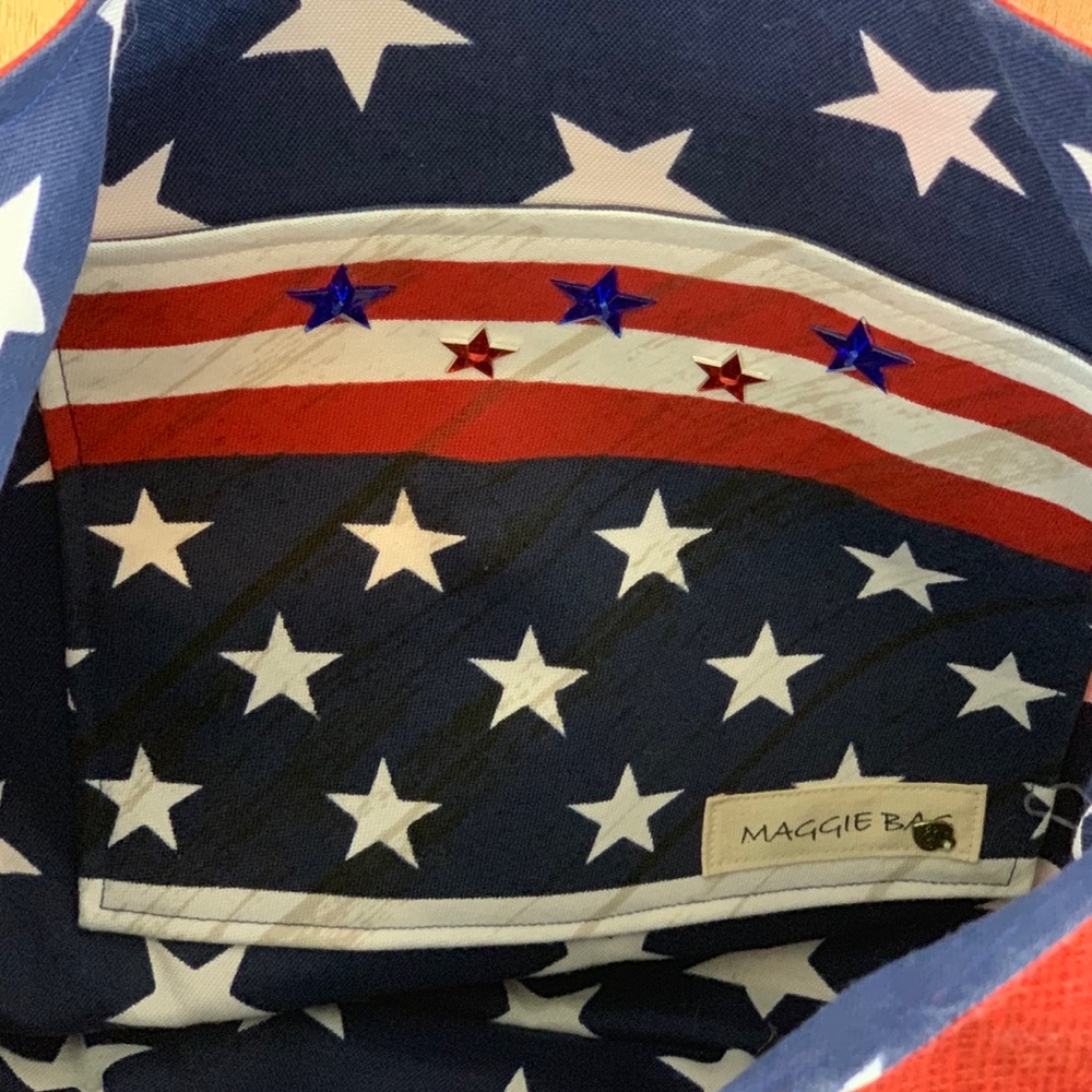 Maggie Bag. Flag In Design - Picture 3 of 5